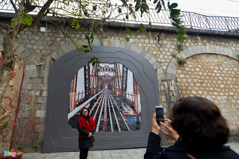 Phố bích họa xuất hiện giữa lòng Hà Nội